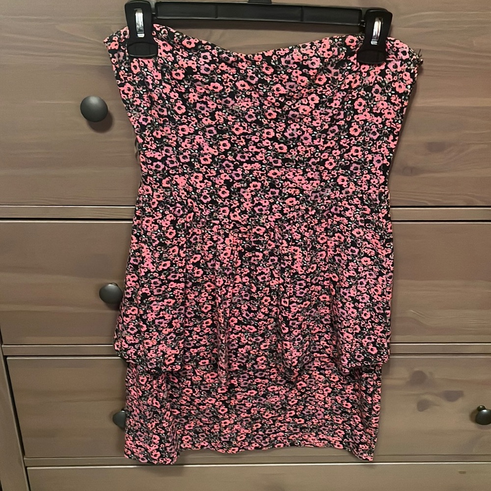 Pink strapless black poppy pacsun dress size M